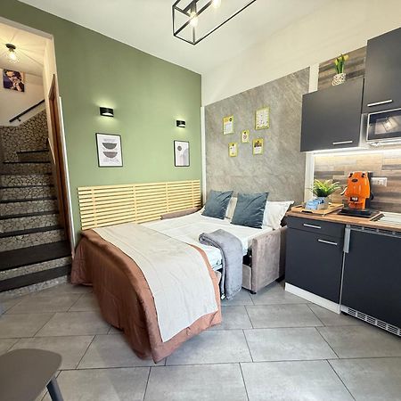 80040Guesthouse Черкола Экстерьер фото